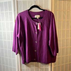 Woman’s purple button cardigan sweater with 3/4 length sleeve size 22/24 New!